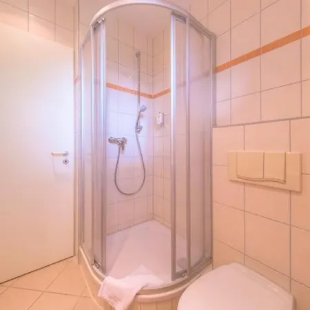 Strandlaeufer 114 *