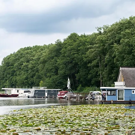 Διαμέρισμα Strandlaeufer 114 *